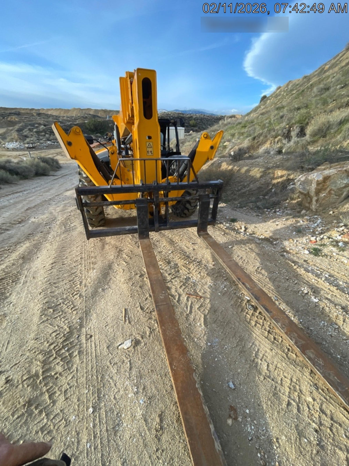 2023 JCB 512-56