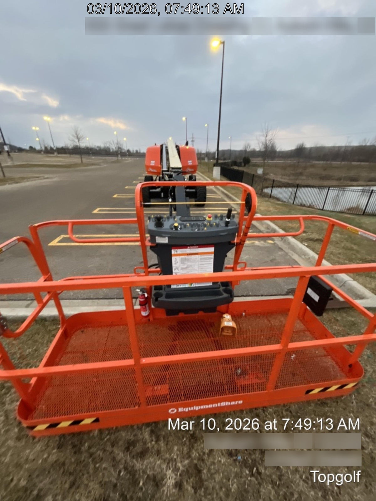 2025 JLG 660SJ