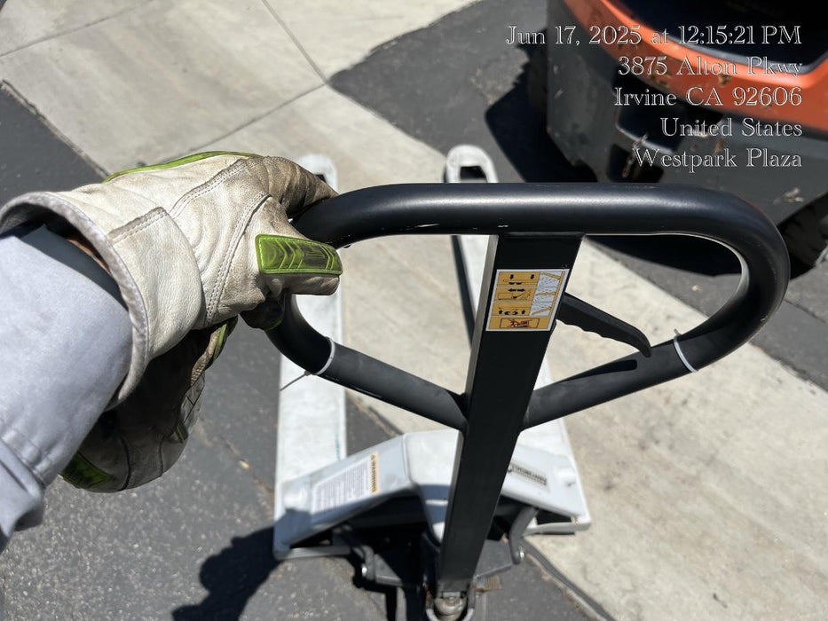 2025 STRONGWAY 4400 lb Pallet Jack