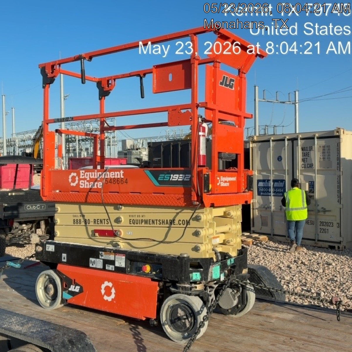 2025 JLG ES1932