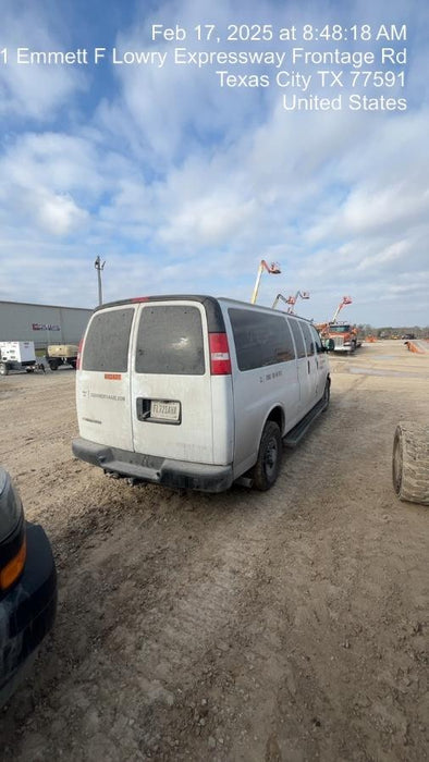 2024 CHEVROLET Express Van - Rental