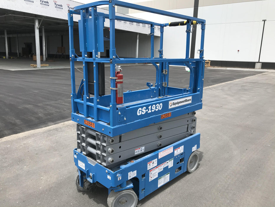 2020 Genie GS-1930 Solid Non Marking Tires, Beacon, Folding rails with half height swing gate