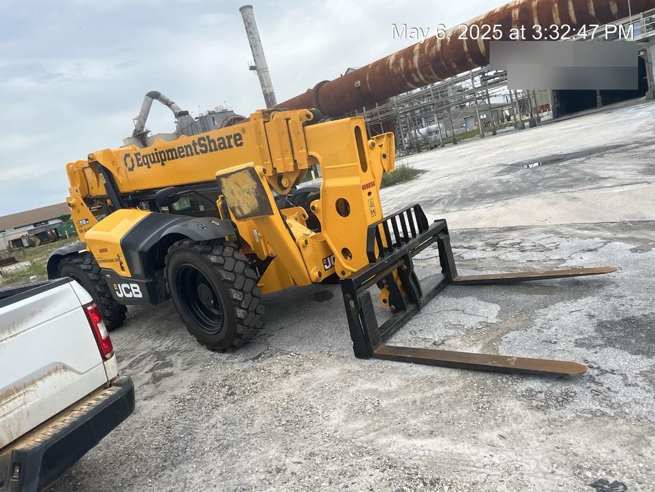 2025 JCB 512-56