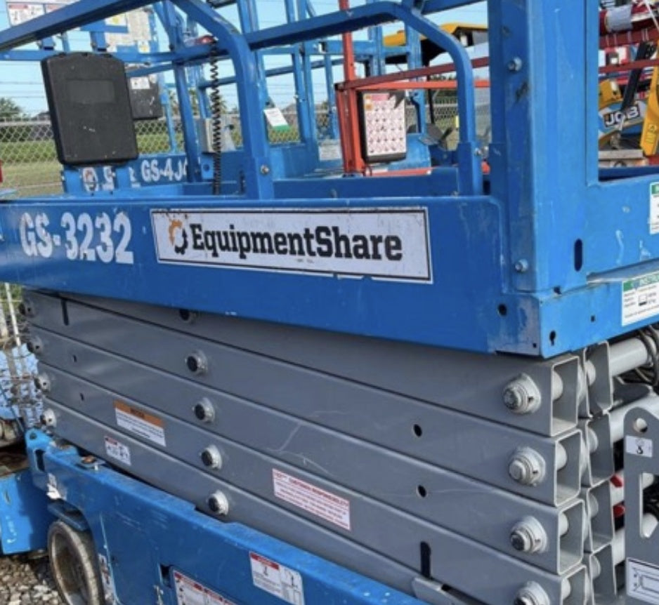 2019 GENIE GS-3232