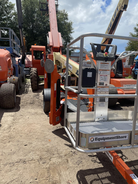 2022 JLG T350