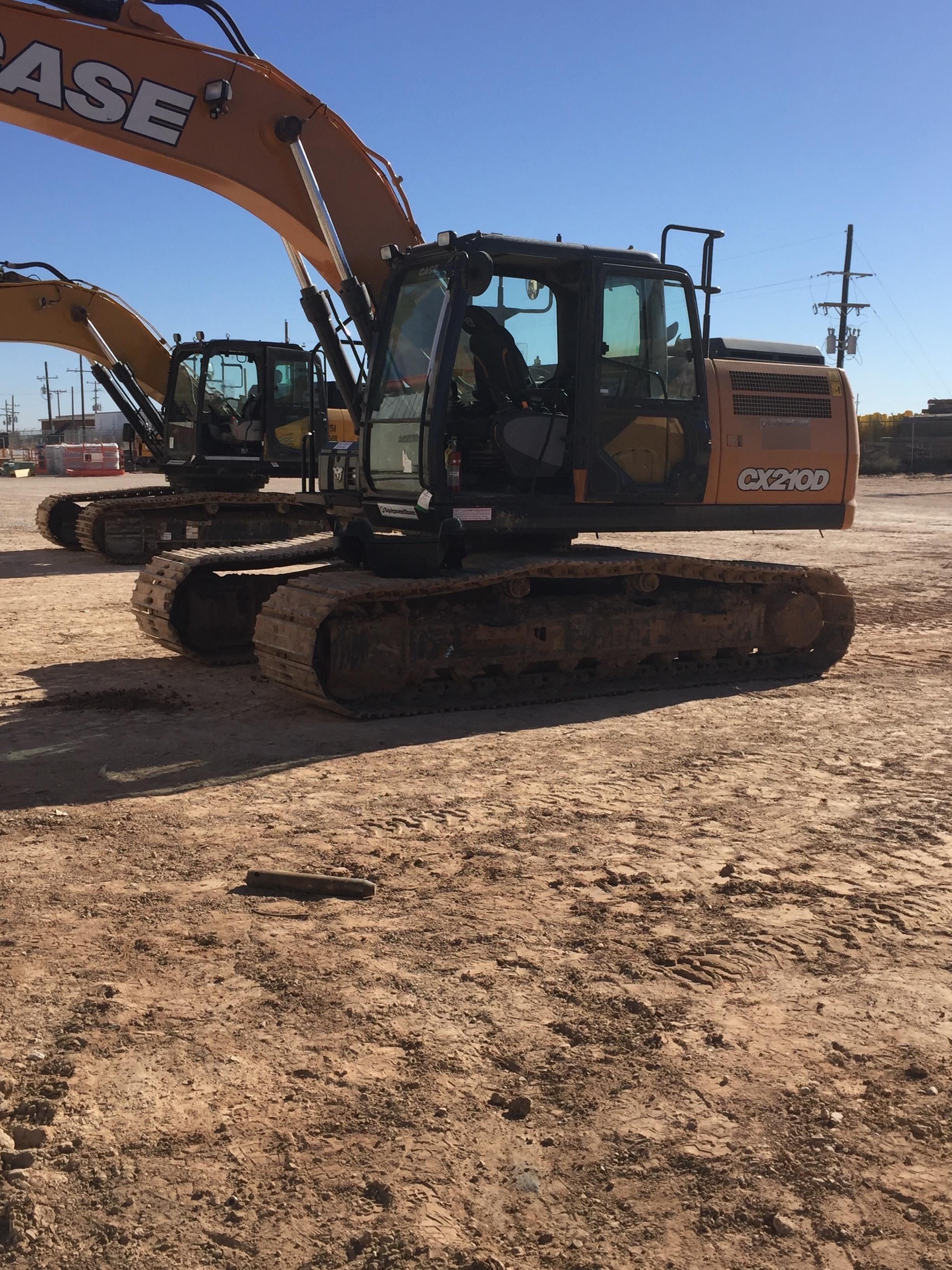 2019 CASE CX210D