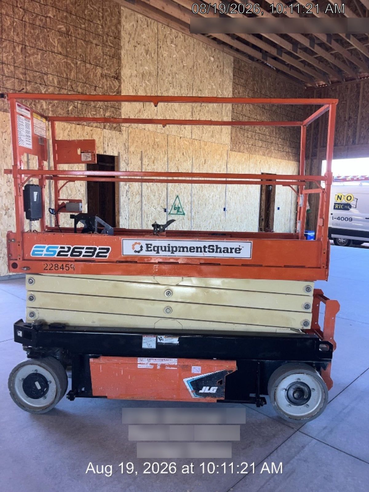 2022 JLG ES2632