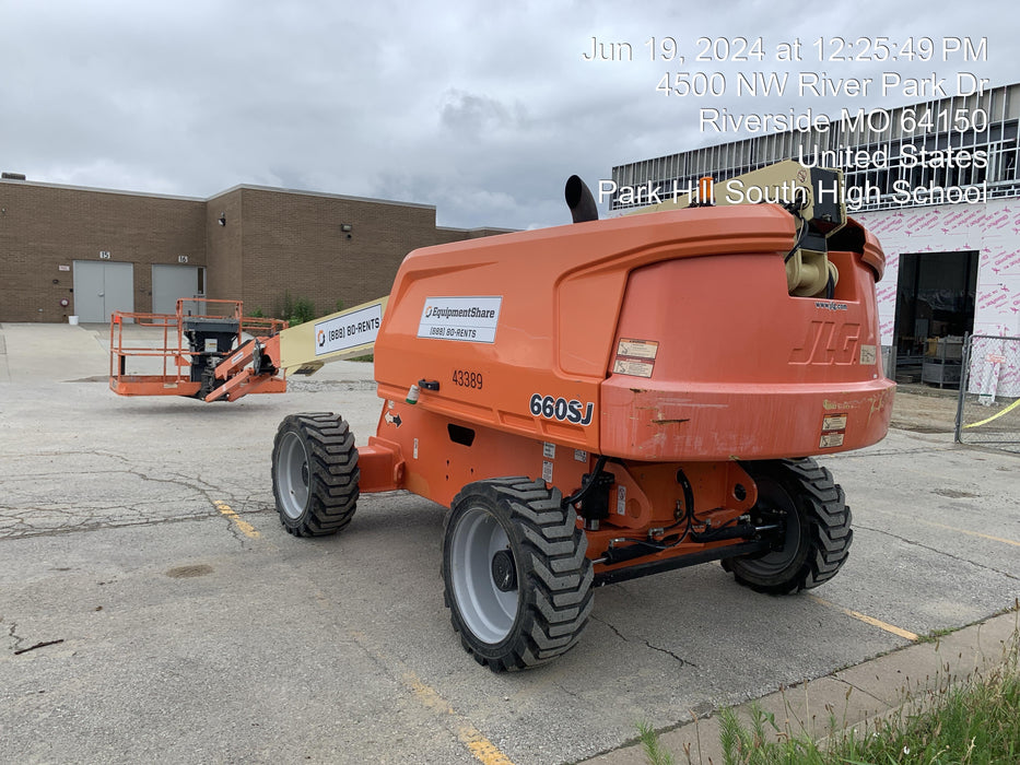 2019 JLG 660SJ