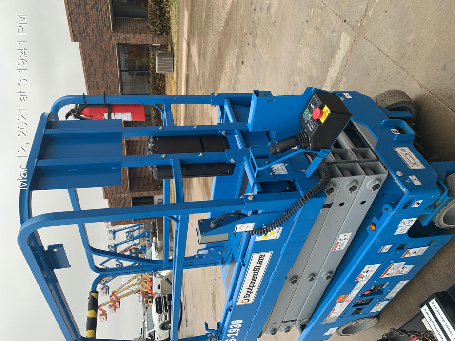 2020 Genie GS-1930 Fixed rails with chain entry gate - Pre A92.20