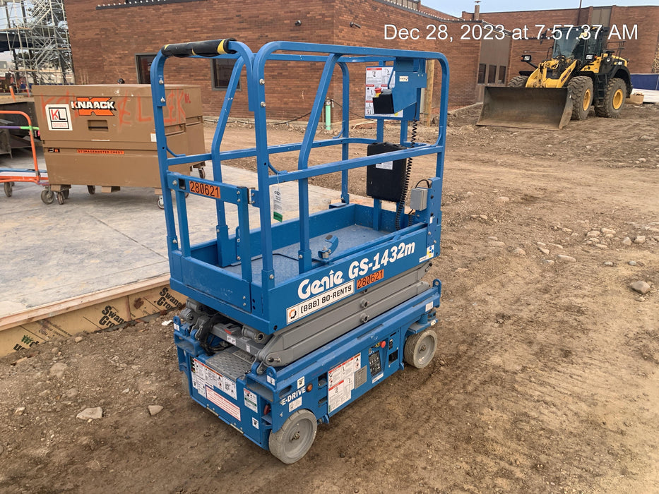 2022 GENIE GS-1432