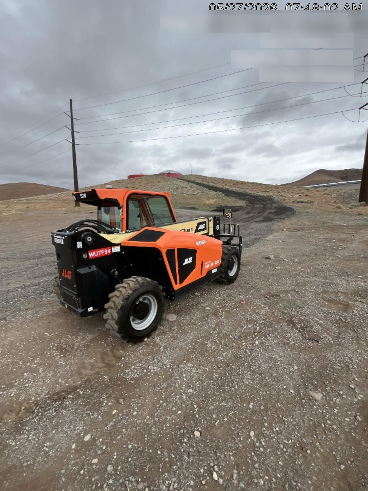 2025 JLG 519
