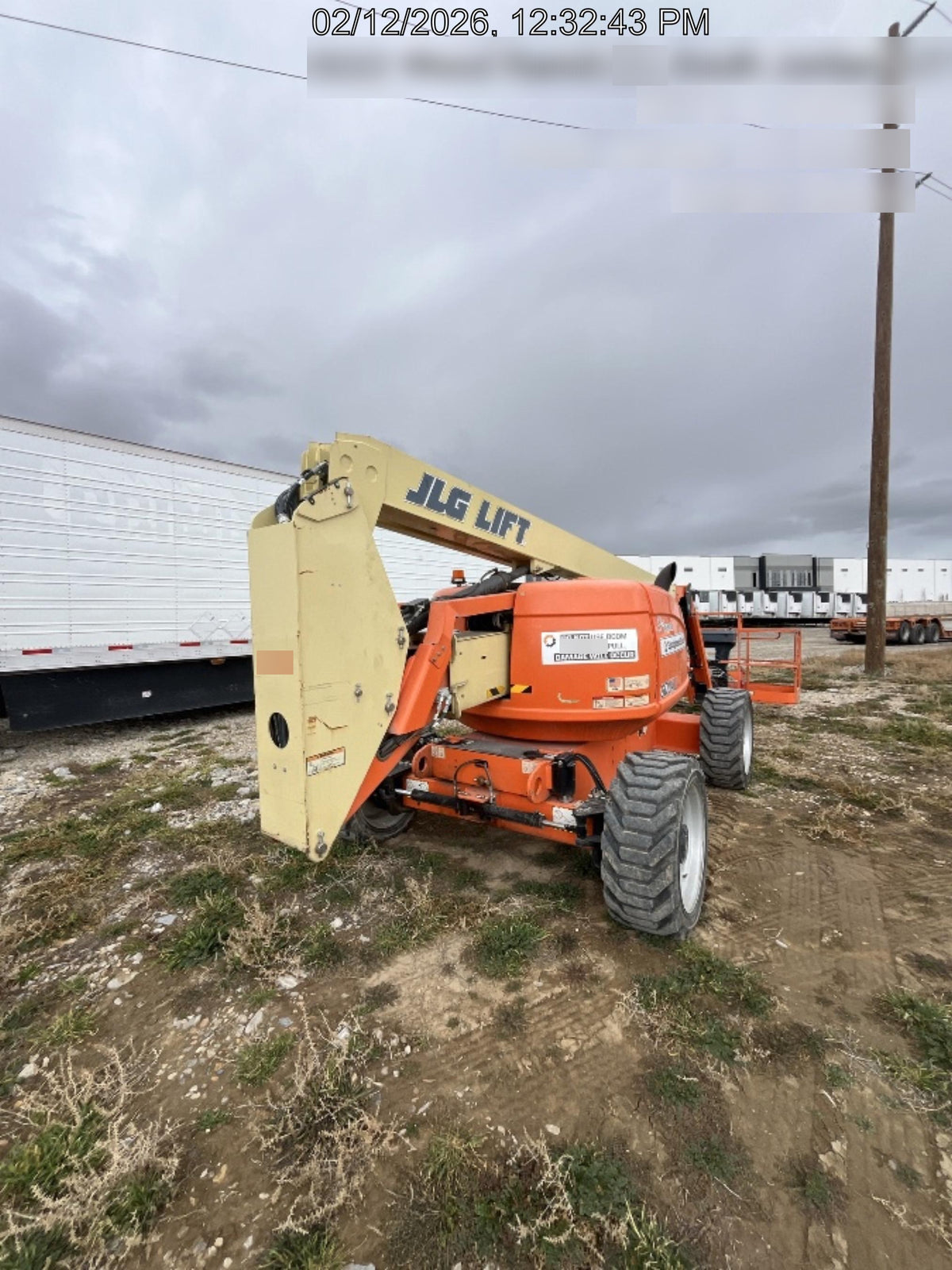 2019 JLG 600AJ