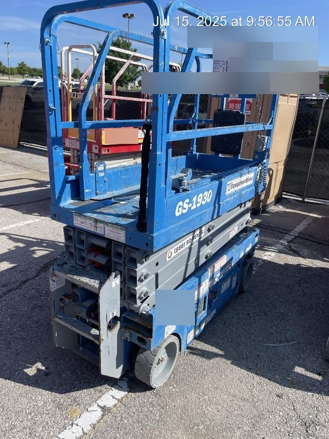 2019 Genie GS-1930 Fixed Rails with Chain Entry