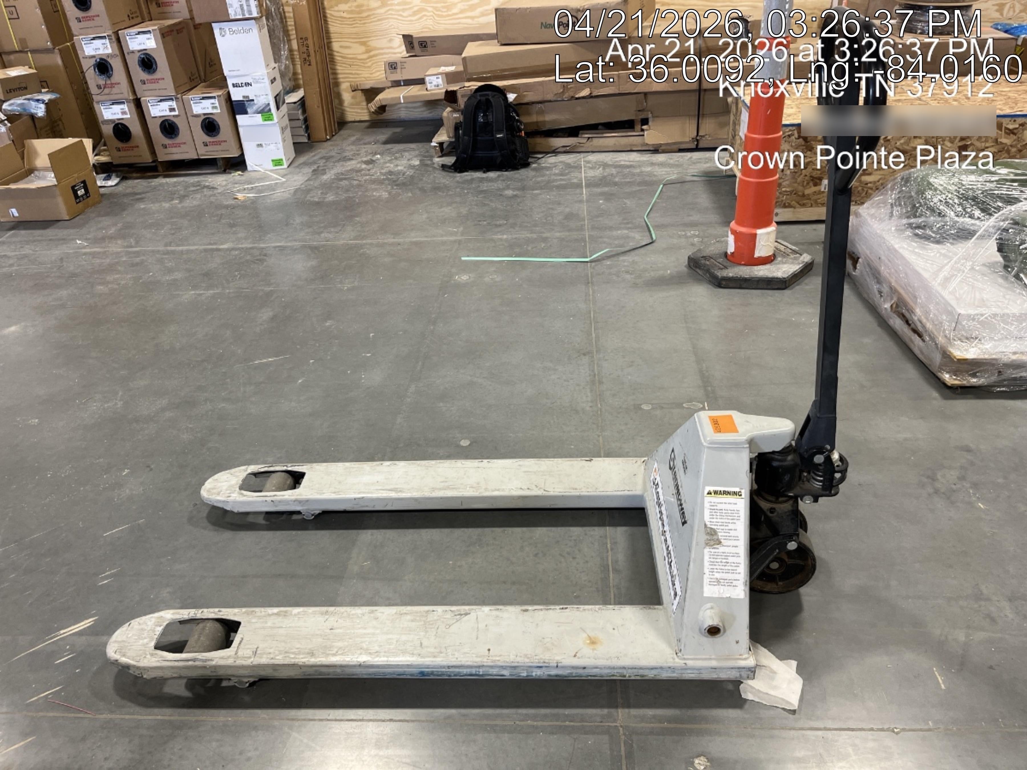 2023 STRONGWAY 4400 lb Pallet Jack
