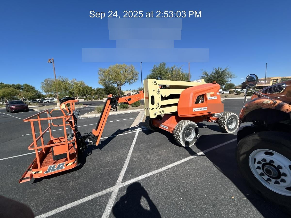 2021 JLG 450AJ