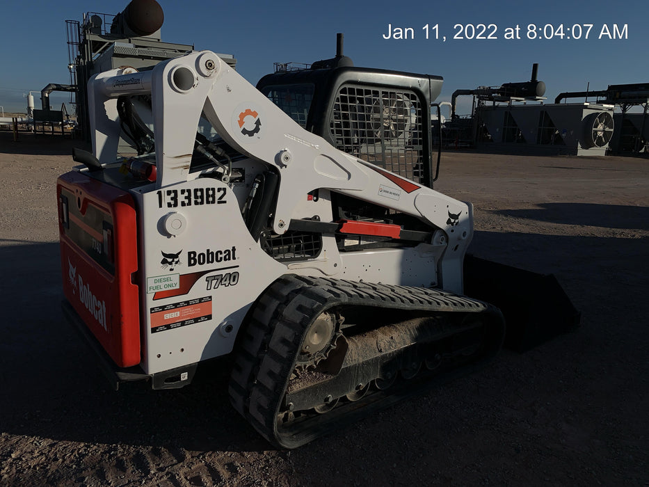 2021 BOBCAT T740