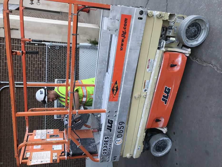 2019 MEC 1330SE Motion Alarm, Beacon, Includes MachineLink keypad and telematics device