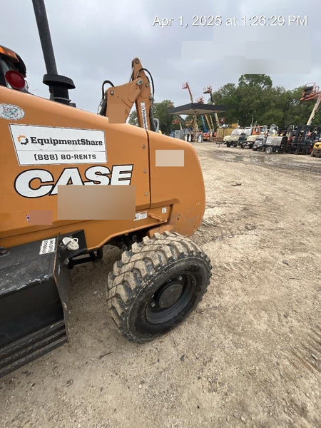 2019 CASE 588H