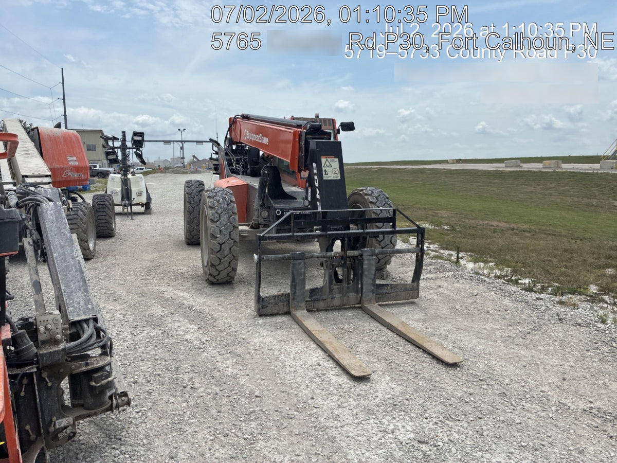 2024 SKYTRAK 8042