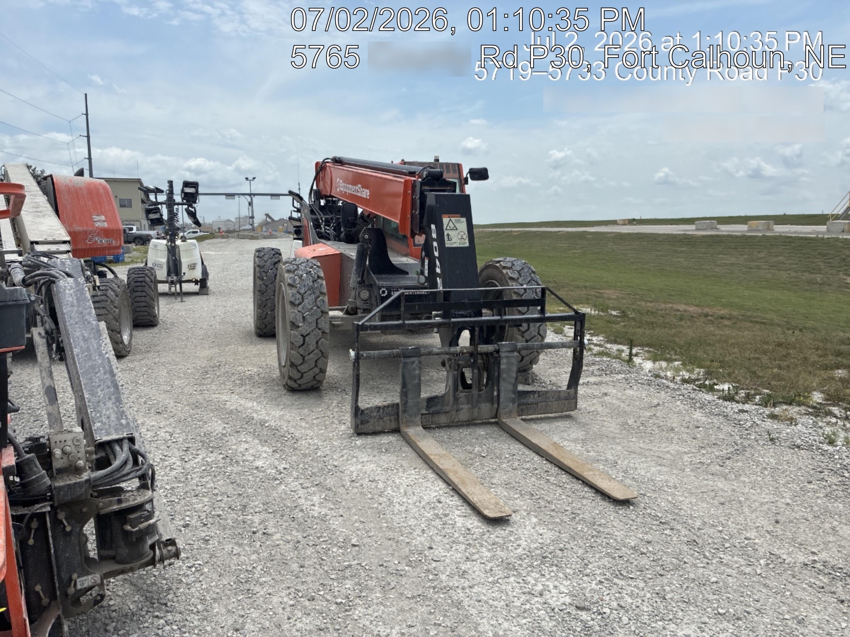 2024 SKYTRAK 8042