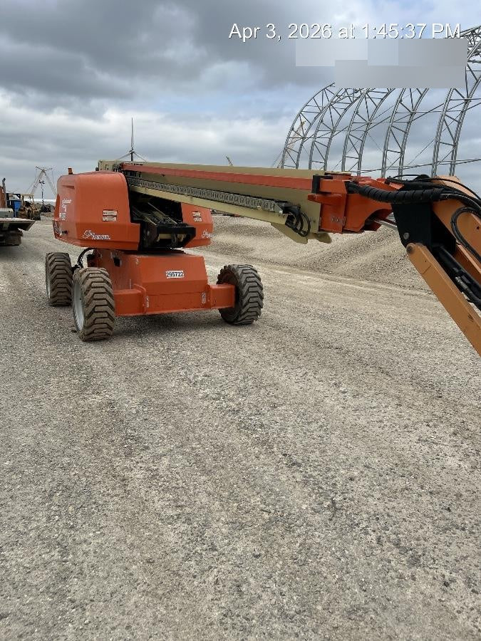 2023 JLG 660SJ