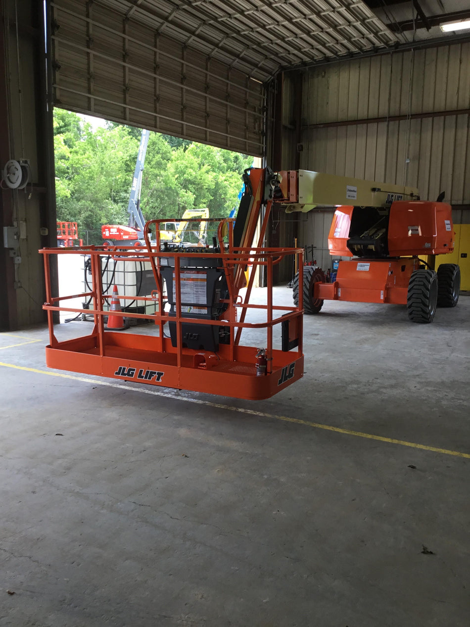 2019 JLG 660SJ