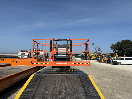 2023 JLG 600S