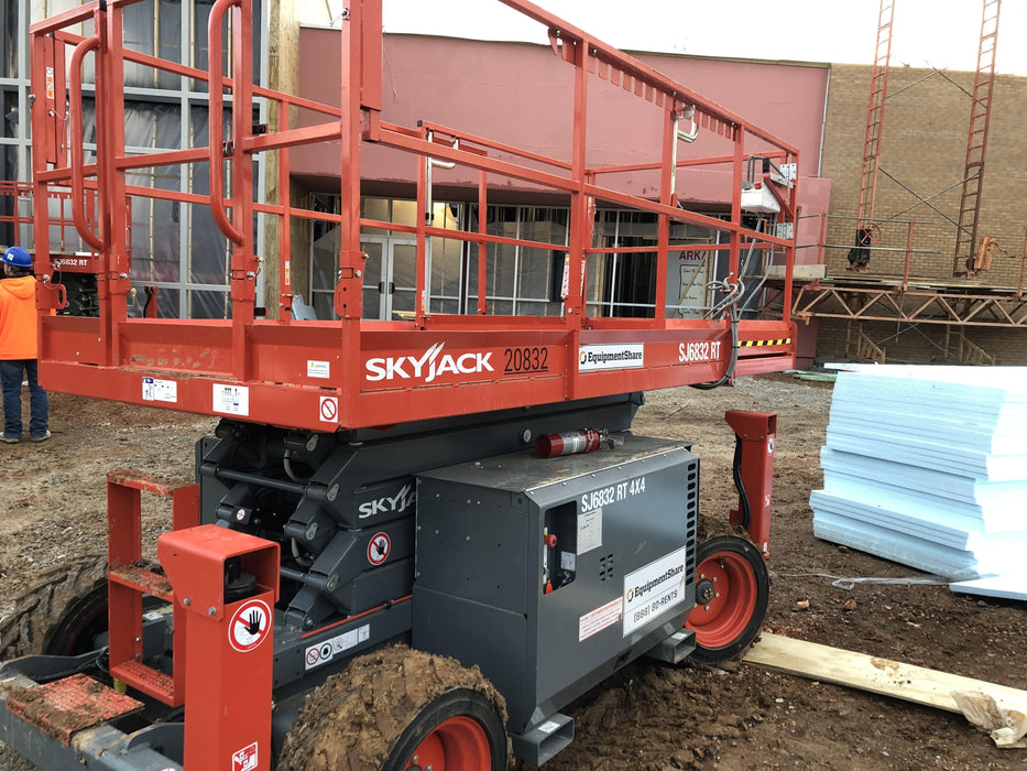 2018 SKYJACK SJ6832 RT