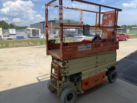 2016 JLG 2632ES