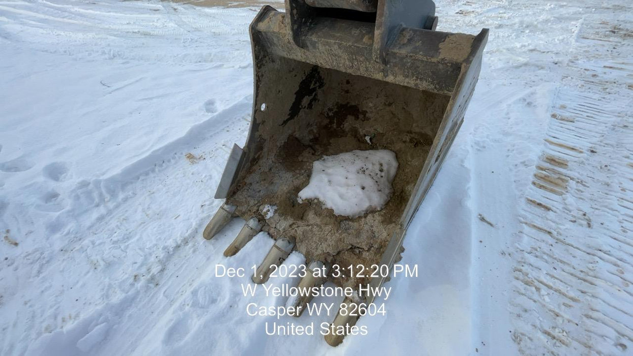 2019 DOOSAN 42" Excavator Bucket