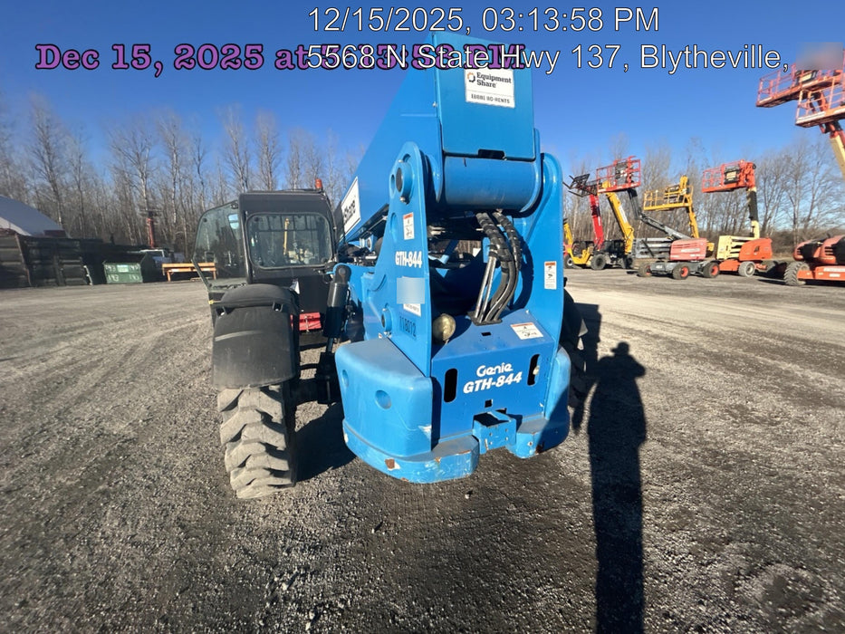 2020 GENIE GTH-844