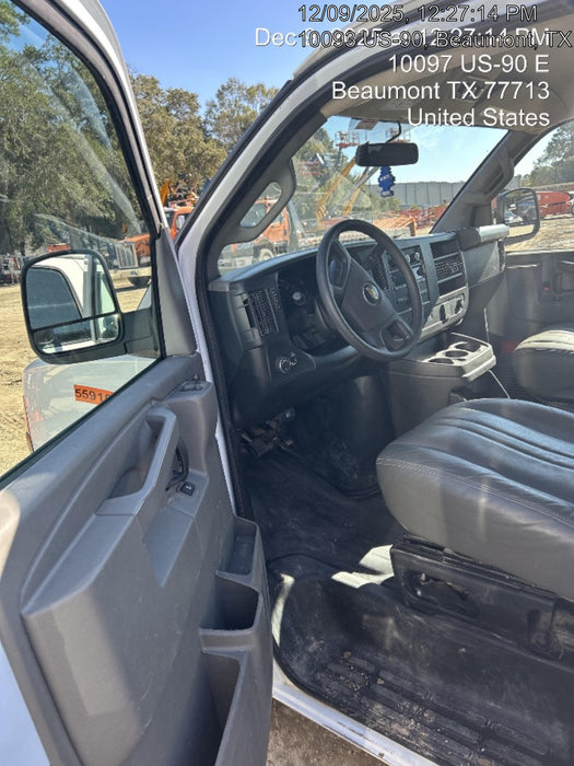 2025 CHEVROLET Express Van - Rental