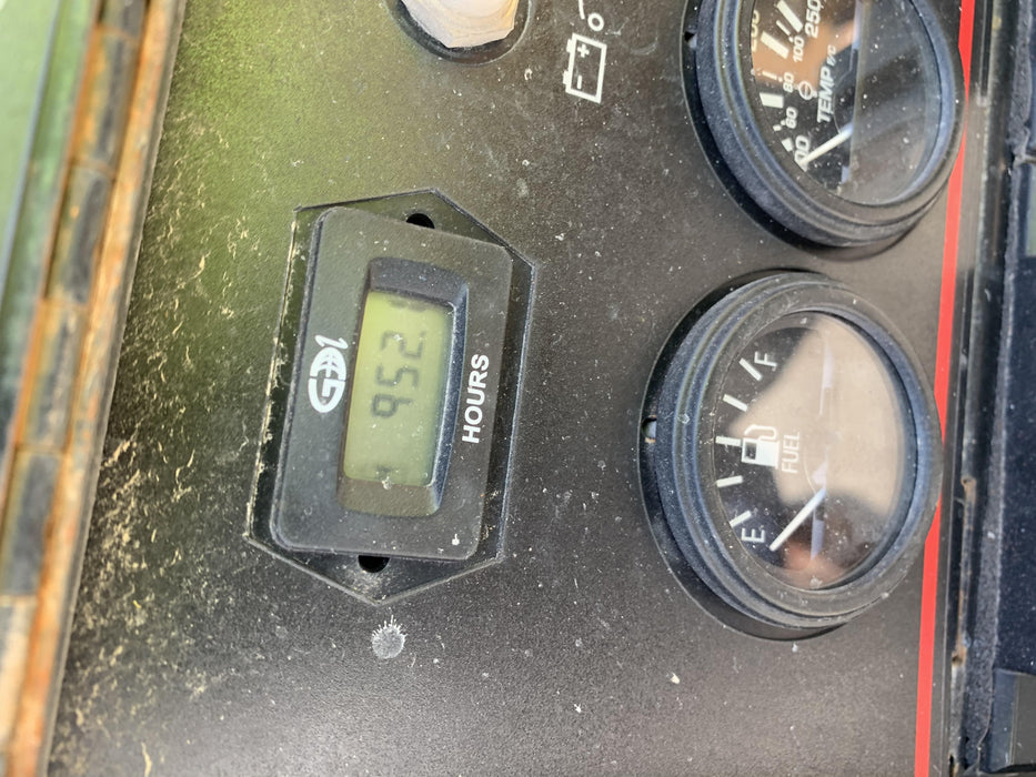 2019 Lincoln Electric Vantage 322 Ready-Pak 3, Two Wheel Trailer, Fender and Light Kit, Cable Rack