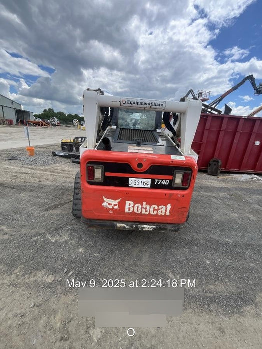2021 BOBCAT T740