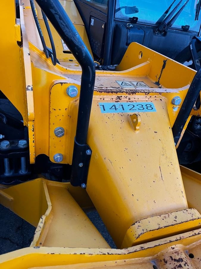 2021 JCB 514-56
