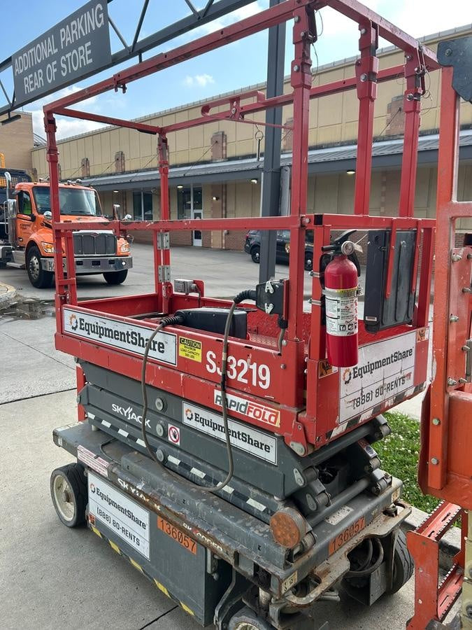 2021 SKYJACK SJ3219