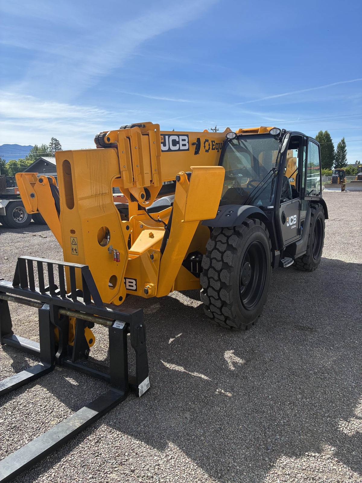 2026 JCB 512-56