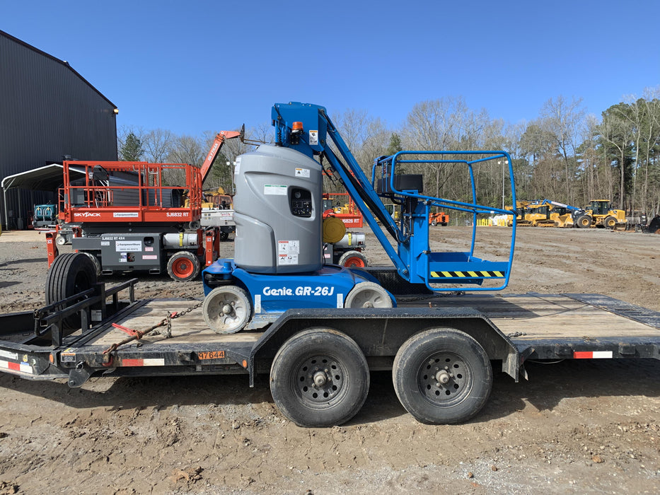 2020 GENIE GR-26J