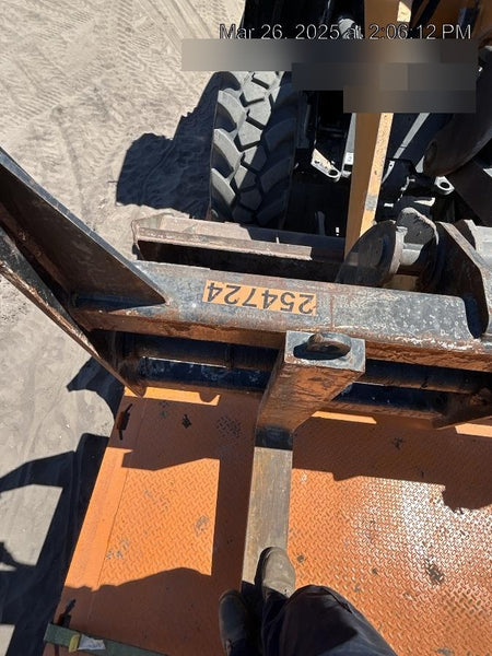 2022 PEMBERTON 72" Utility Forks