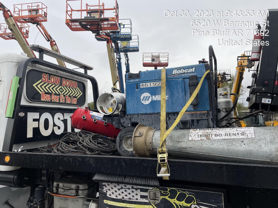 2019 Miller Electric BOBCAT 250 Standard w/Running Gear, Bracket, Hose