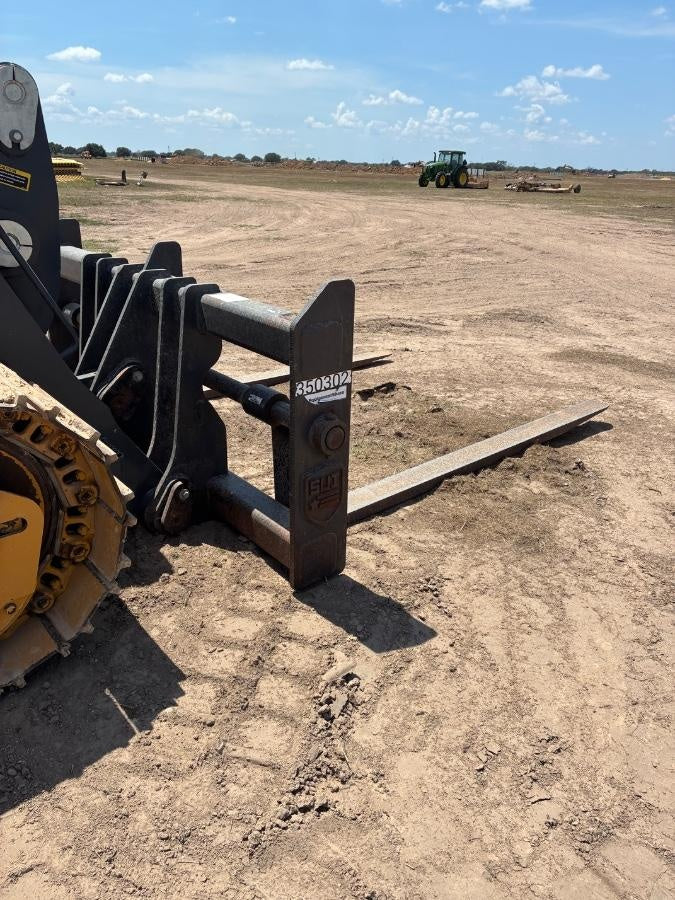 2023 STEEL UNLIMITED 96" Carriage Track High Loader