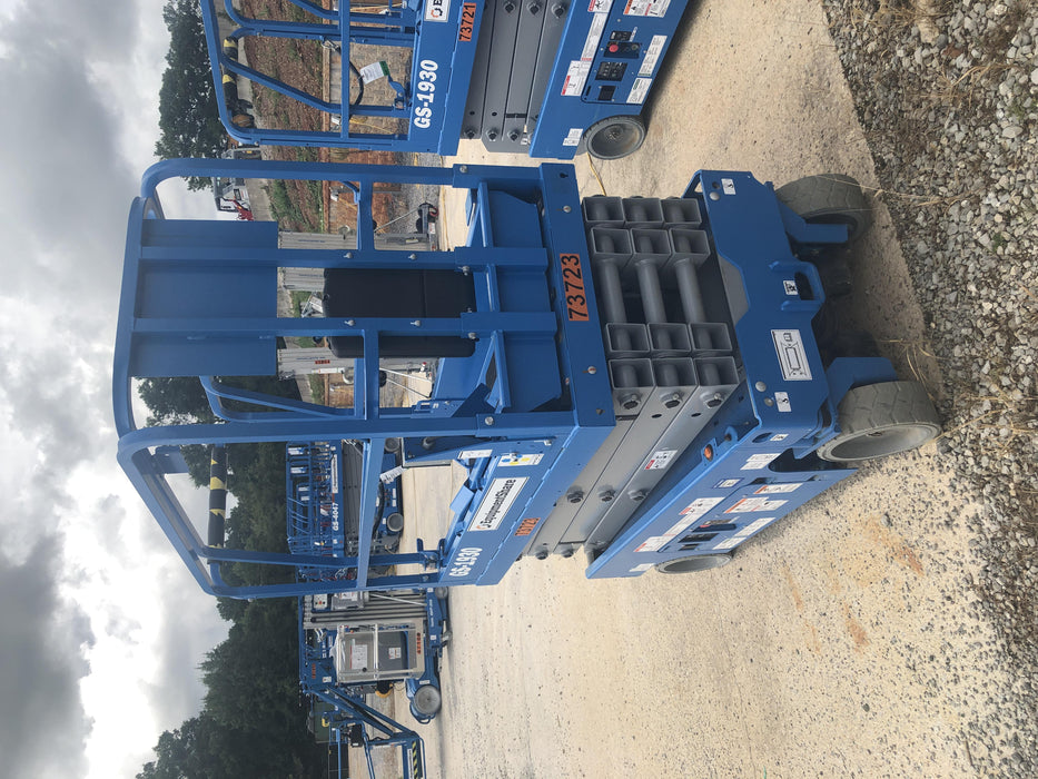 2020 Genie GS-1930 Fixed rails with chain entry gate - Pre A92.20