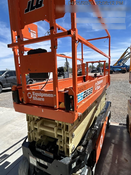 2022 JLG ES2632
