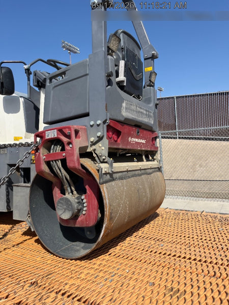 2021 DYNAPAC CC 1200
