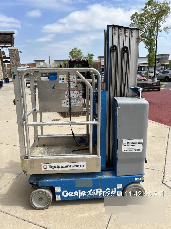 2021 GENIE GR-20