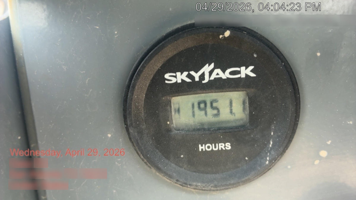 2017 SKYJACK SJ6826 RT