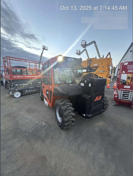 2025 JLG 519