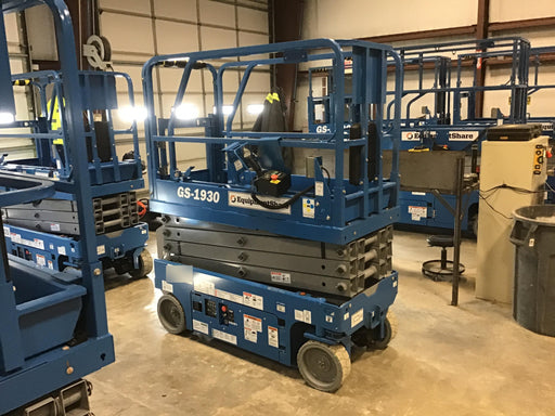 2020 Genie GS-1930 Solid Non Marking Tires, Beacon, Folding rails with half height swing gate