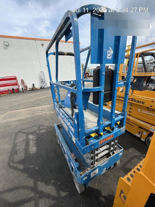2021 GENIE GS-1330m