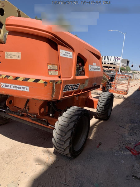 2021 JLG 600S